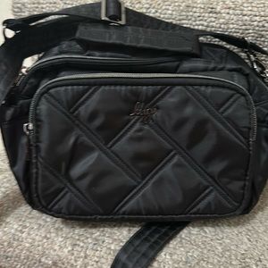 Like new Lug camera style bag
